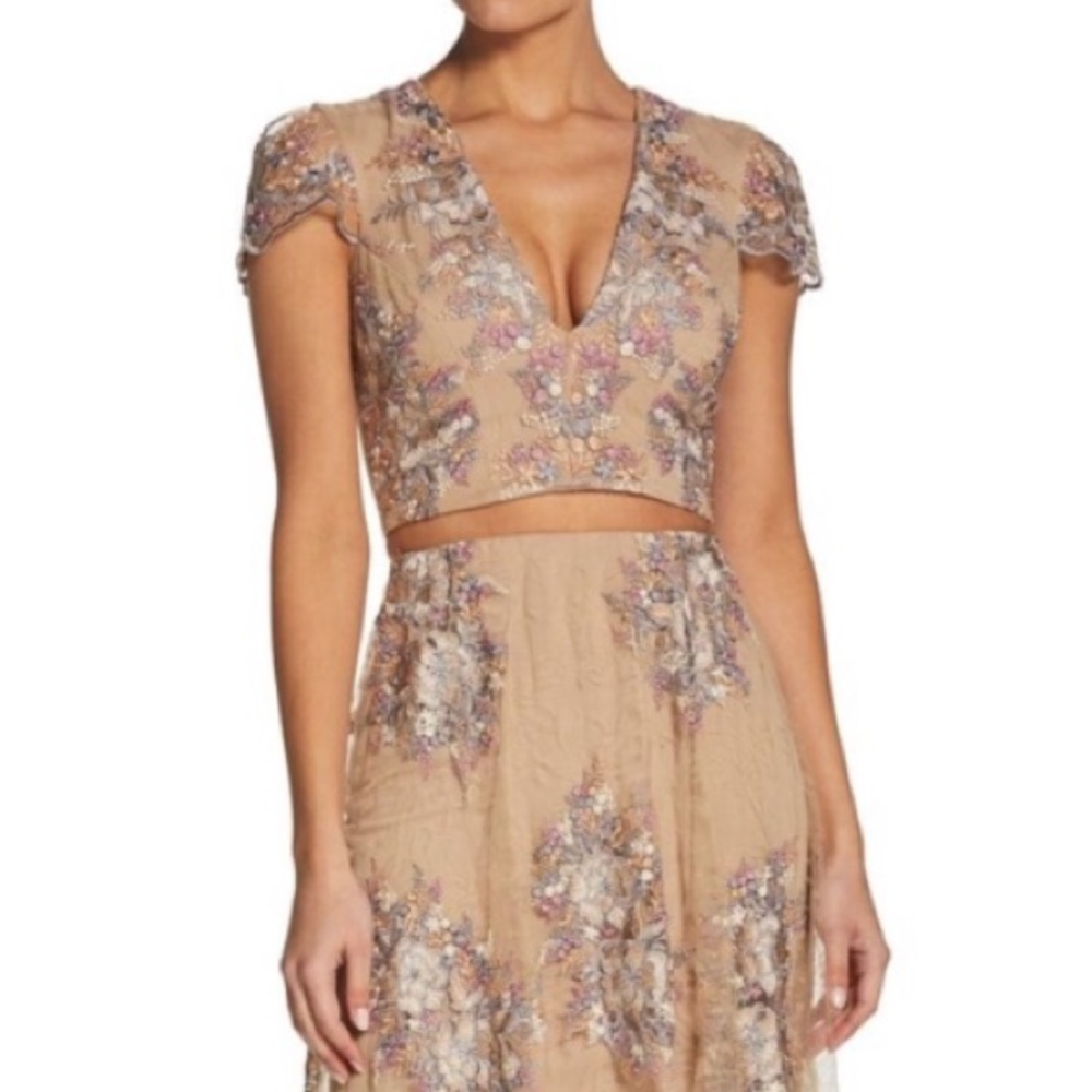 Dress the Population Juliana Lace Crop Top
